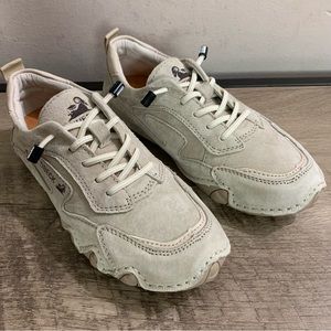 NEW! Women's DBECK Beige Suede SUNDAY STROLL Walking COMFORT Shoes SNEAKERS